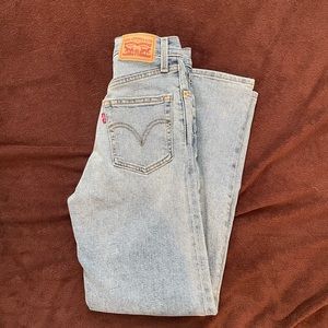 Levi’s Ribcage straight